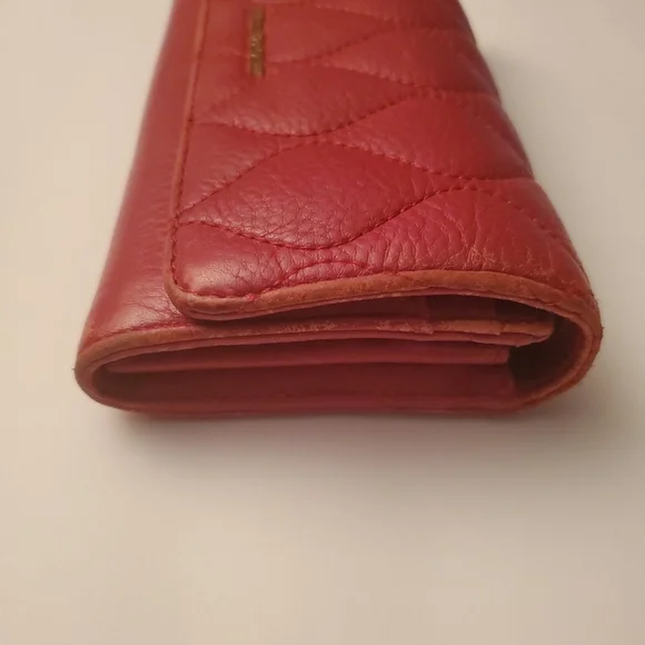 Vera Bradley Audrey Quilted Women's Wallet Pebbled Leather, Tango Red - Picture 4 of 9